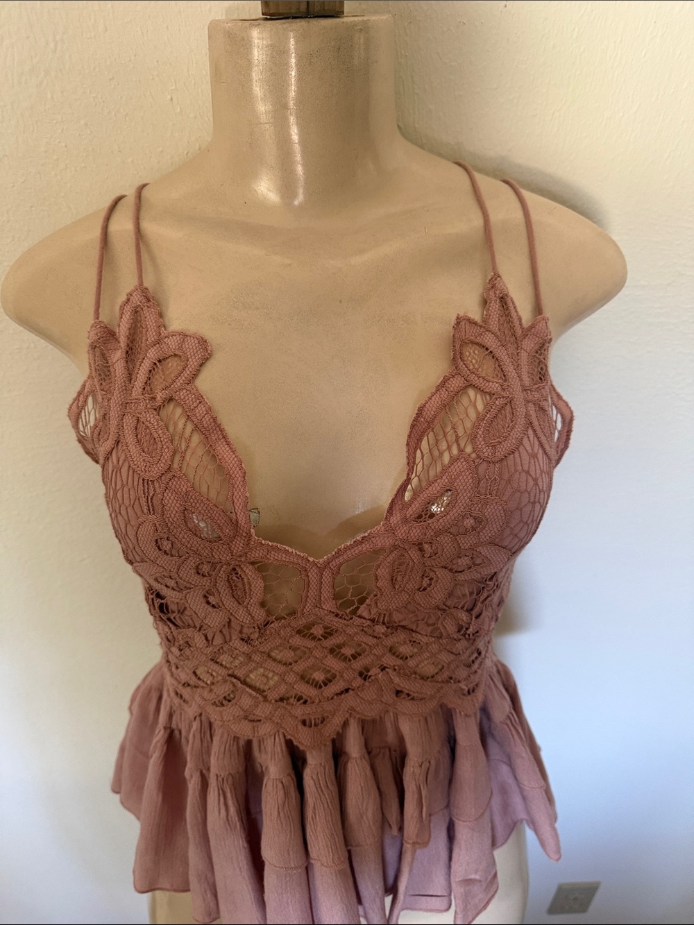 Free People Adella Cami Mauve Pink Crochet Peplum Top S